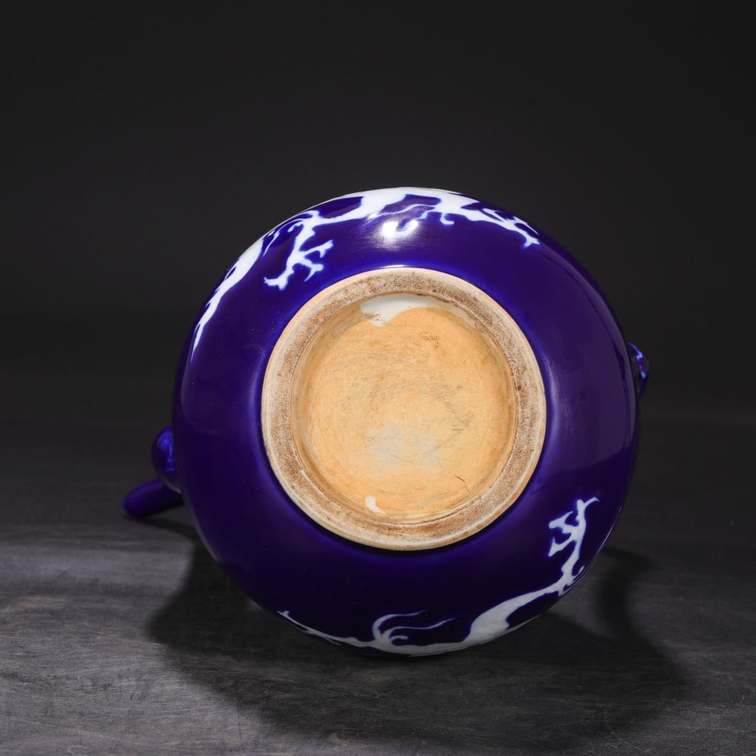 An Exquisite Ji Blue Glazed Dragon Pattern Ewer - 9