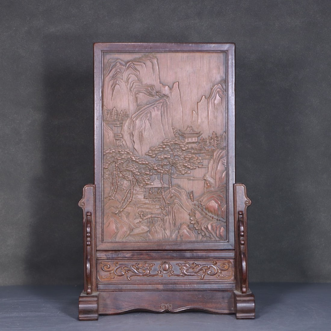 An Exquisite Bamboo Carved Landscape Pattern Table Screen: An Exquisite Bamboo Carved Landscape Pattern Table Screen,Qing Dynasty, China,Size:11.6inx7.3inx3.9in,Weight:575g 竹雕山水纹插屏,中国清É