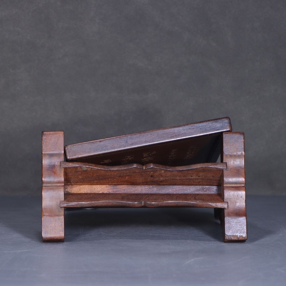 An Exquisite Bamboo Carved Landscape Pattern Table Screen - 9
