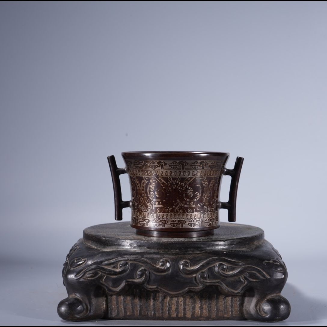 An Exquisite Purple Copper Silver‑Inlaid Double‑Ears Censer: An Exquisite Purple Copper Silver‑Inlaid Double‑Ears Censer,Ming Dynasty, China,With Mark,Size:2.8inx3.7in,Weight:1020g