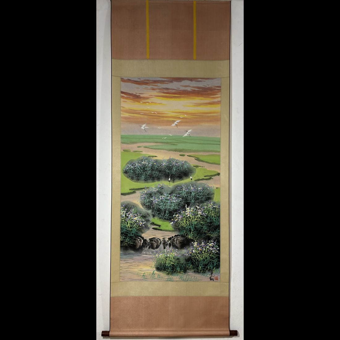 A Chinese Vertical Scroll Ink Flower and Bird Painting on Paper: A Chinese Vertical Scroll Ink Flower and Bird Painting on Paper,Modern Time of China,Lin Fengmian,without frame size:53.5inx26.2in