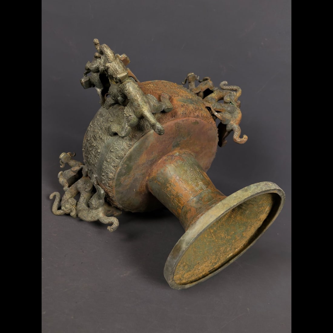 An Exquisite Bronze Pan‑Chi Pattern Jar - 8