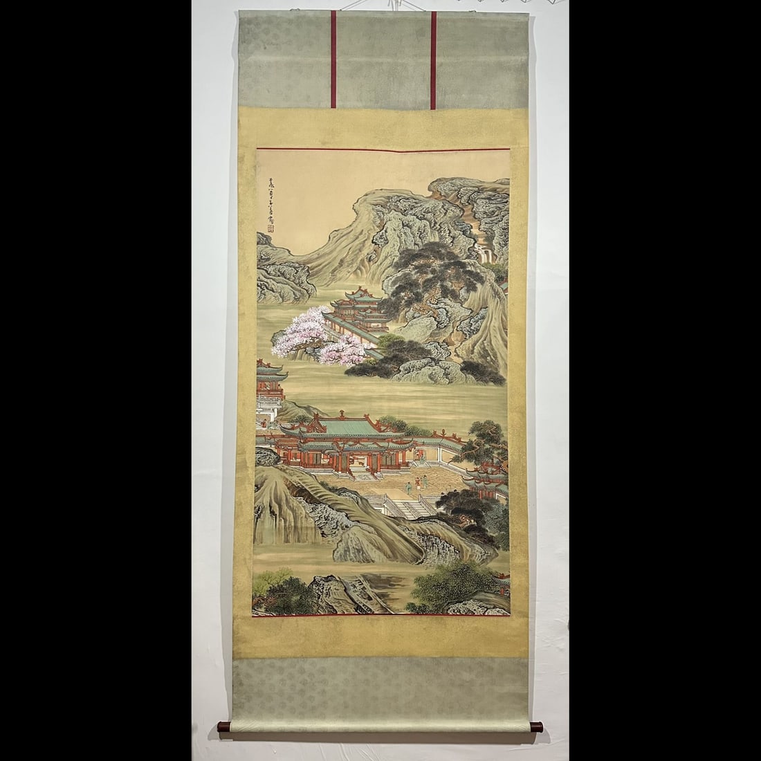 A Chinese Vertical Scroll Ink Landscape Painting on Silk: A Chinese Vertical Scroll Ink Landscape Painting on Silk,Modern Time of China,Huang Qiuyuan,without frame size:70.9inx38.6in