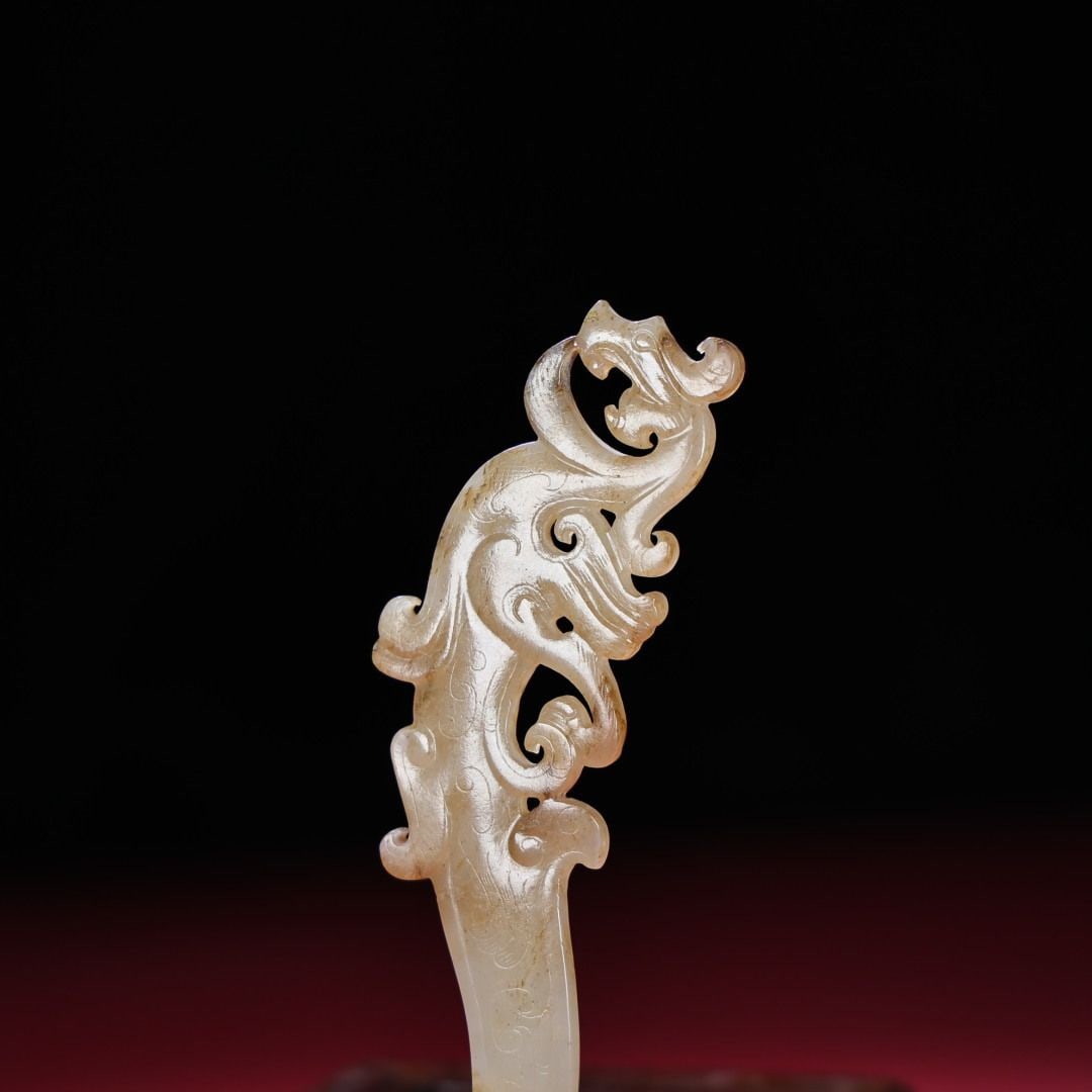 An Exquisite Hotan Jade Accessory - 6