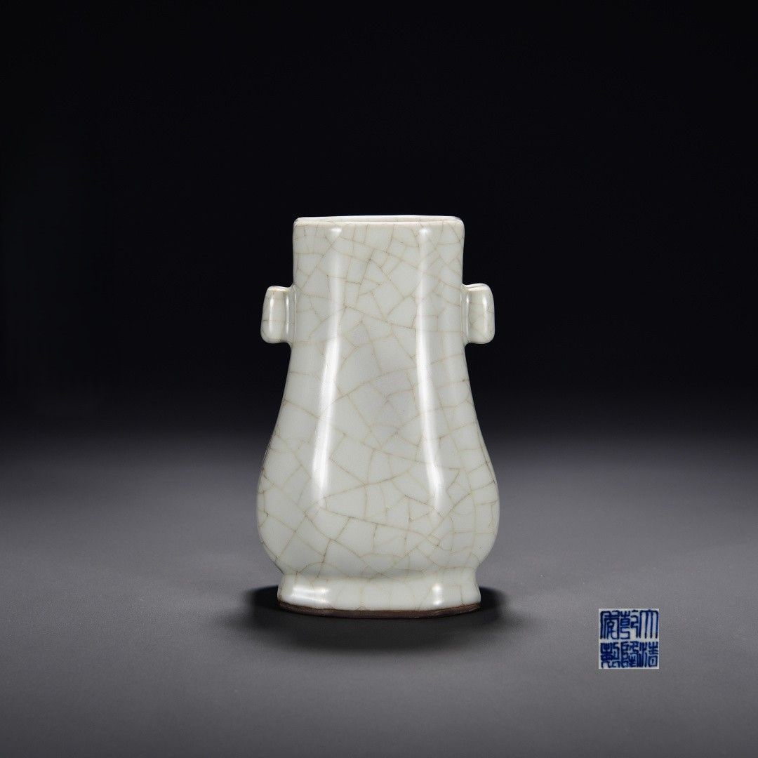 An Exquisite Ge Yao Guan-Ears Vase: An Exquisite Ge Yao Guan-Ears Vase,Qing Dynasty, China,Qianlong Six-character Mark,Size:7.1inx4.3in