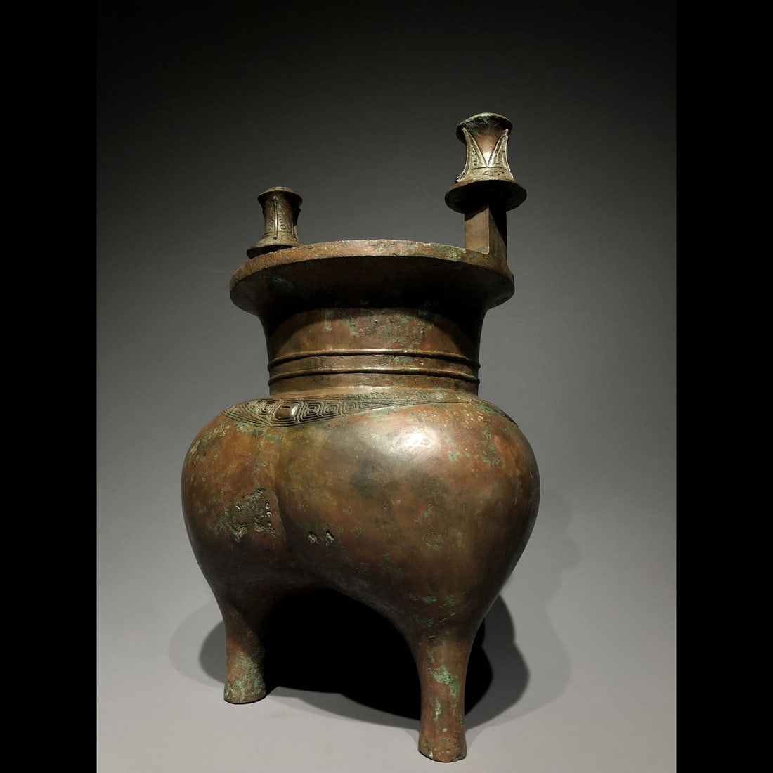 An Exquisite Bronze Dragon Pattern Censer - 3