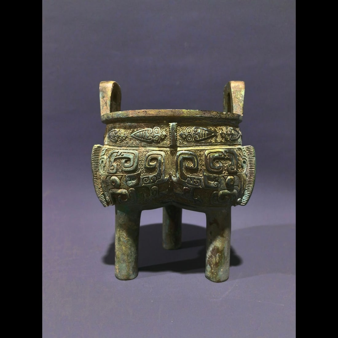 An Exquisite Bronze Beast‑Face Pattern Censer: An Exquisite Bronze Beast‑Face Pattern Censer,Han Dynasty, China,Size:7.3inx5.9inx6.3in,Weight:2250g 青铜饕餮纹炉,中国汉代