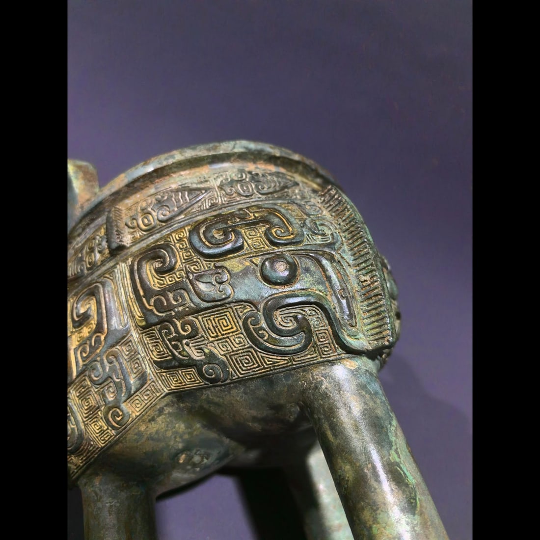 An Exquisite Bronze Beast‑Face Pattern Censer - 5