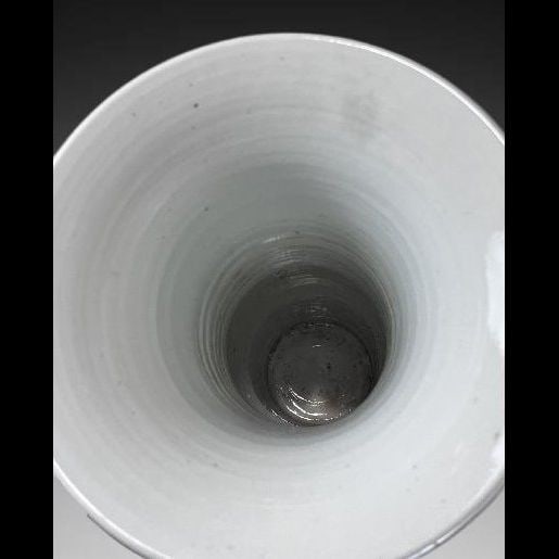 An Exquisite Wucai Figures Pattern Vase - 4