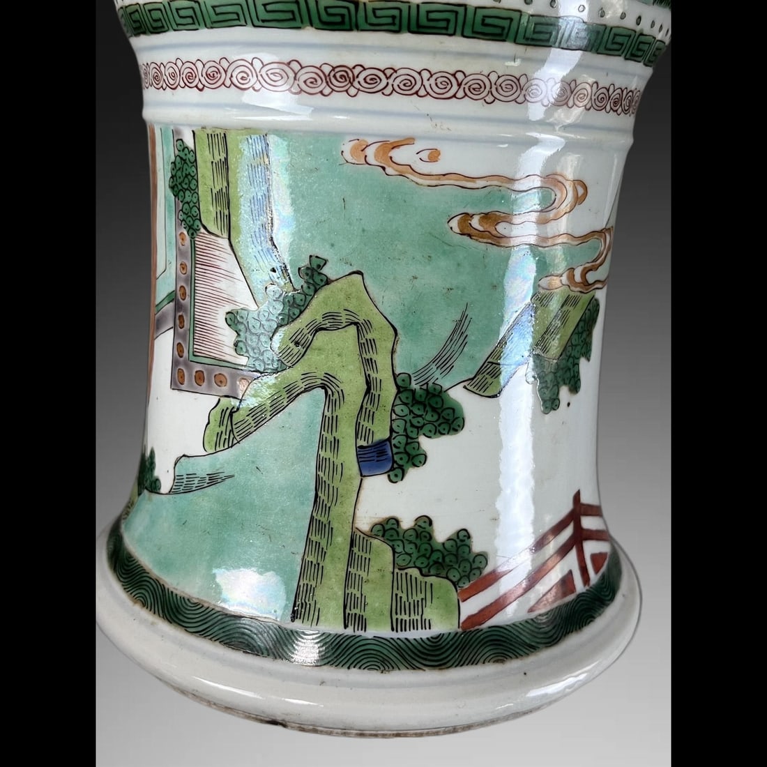 An Exquisite Wucai Figures Pattern Vase - 9
