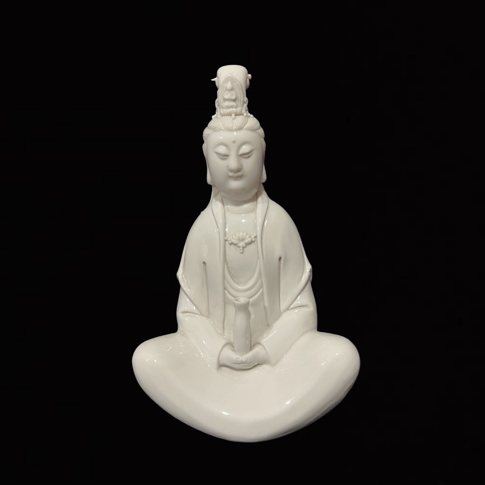 A Solemn Blance-De-Chine Statue of Avalokitesvara (1 of 8)