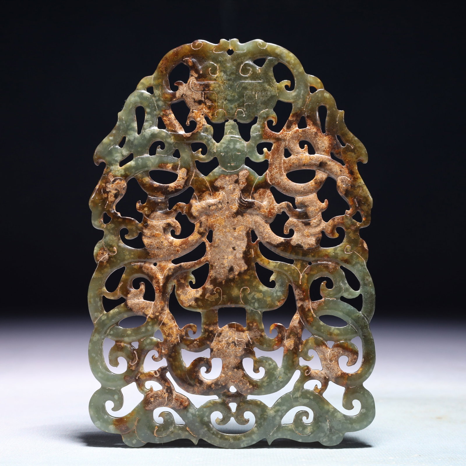An Exquisite Jasper Figure Pattern Pendant - 6