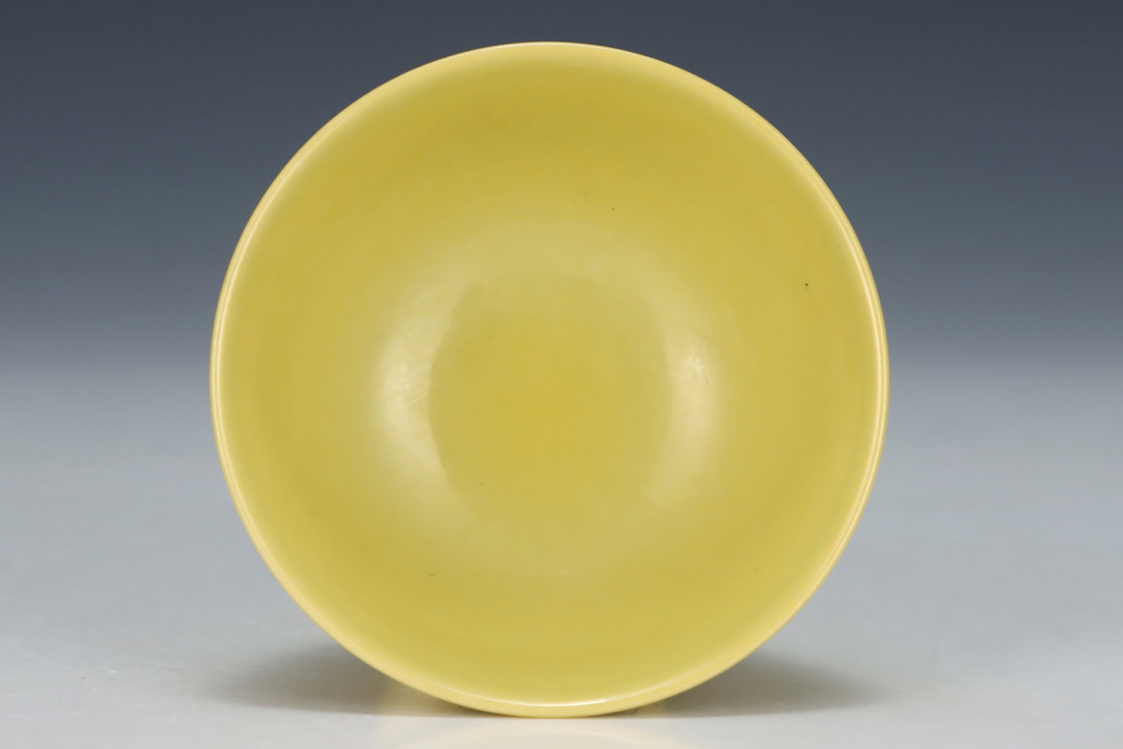 An Exquisite Yellow Glazed Stem Cup - 7