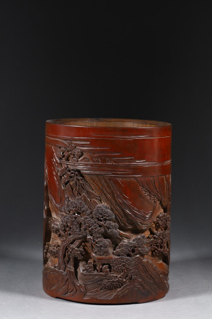 An Exquisite Bamboo Landscape and Figure Pattern Brush Pot,With Poem: An Exquisite Bamboo Landscape and Figure Pattern Brush Pot,With Poem,Qing Dynasty, China,Size:4.5inx4.3inx6.1in,Weight:388g 竹雕山水人物纹笔筒,