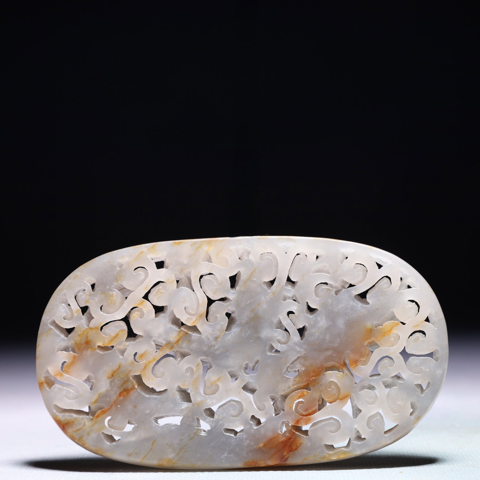 An Exquisite White Jade Fish Pattern Pendant - 4