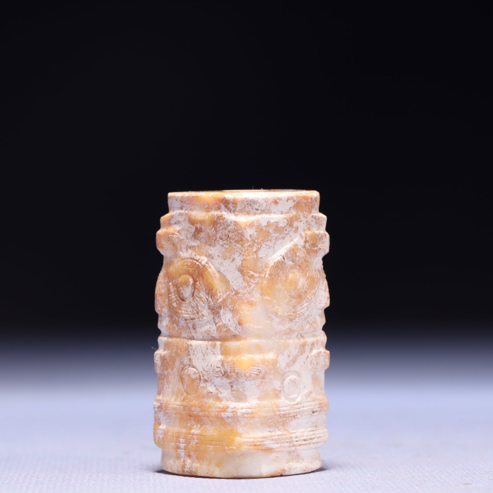 An Archaic Hongshan Culture Yellow Jade Beast-Face Pattern Pendant: An Archaic Hongshan Culture Yellow Jade Beast-Face Pattern Pendant,Ancient Time,China,Size:1inx1.9in,Weight:75g