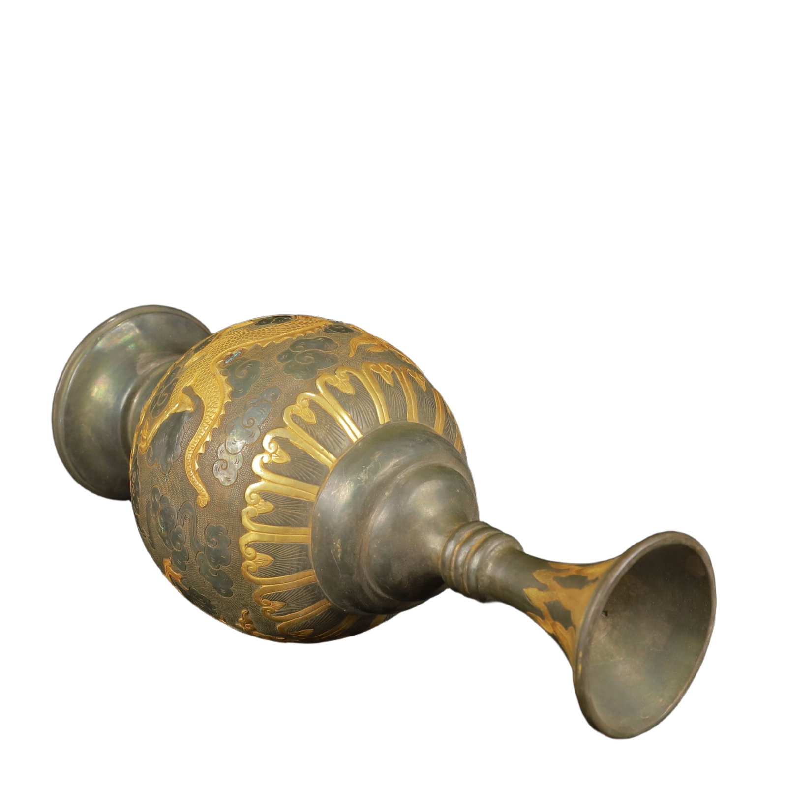 An Exquisite Gilt Silver Dragon Pattern Vase - 11