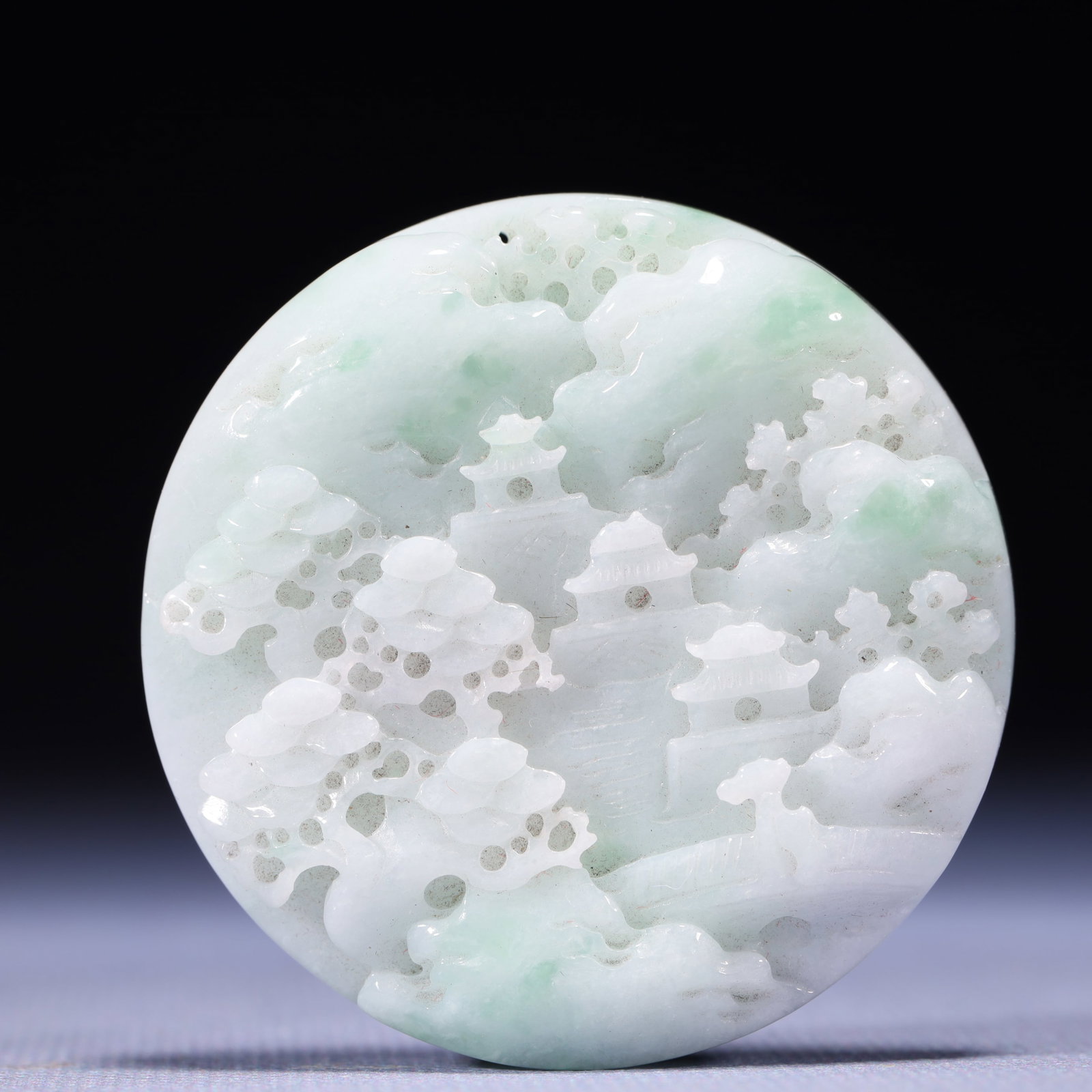 An Exquisite Jadeite Landscape Pattern Pendant: An Exquisite Jadeite Landscape Pattern Pendant,Qing Dynasty,China,Size:2.1inx0.4in,Weight:67g 翡翠山水纹挂件,中国清代
