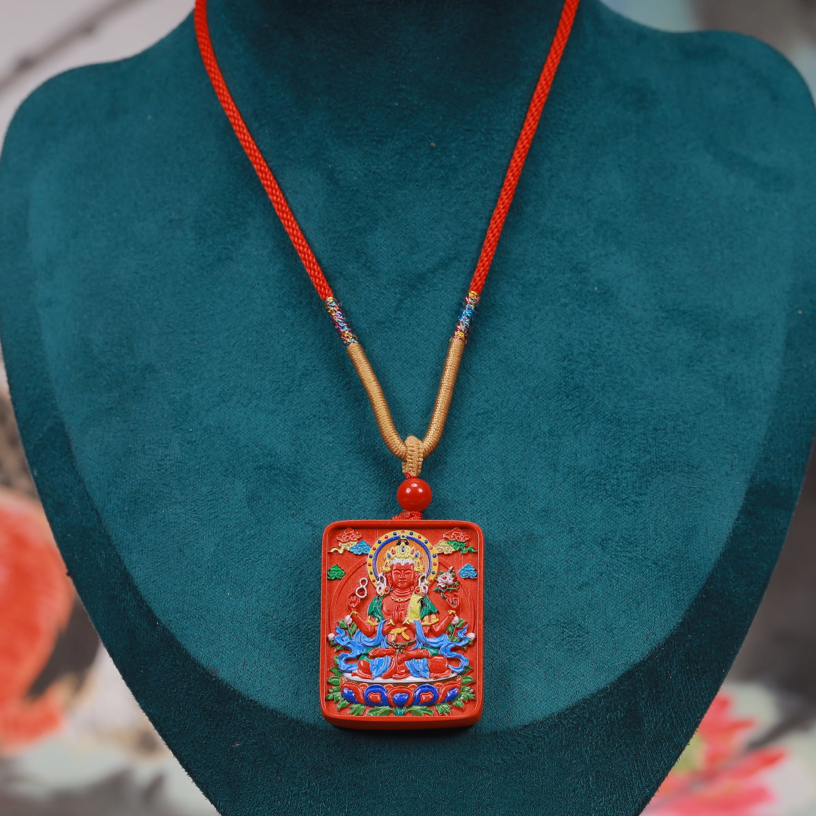 An Exquisite Cinnabar Statue of Thousand-hand Guanyin Pendant: An Exquisite Cinnabar Statue of Thousand-hand Guanyin Pendant, Size:1.2inx1.6in, Weight:22g 朱砂千手观音像挂件