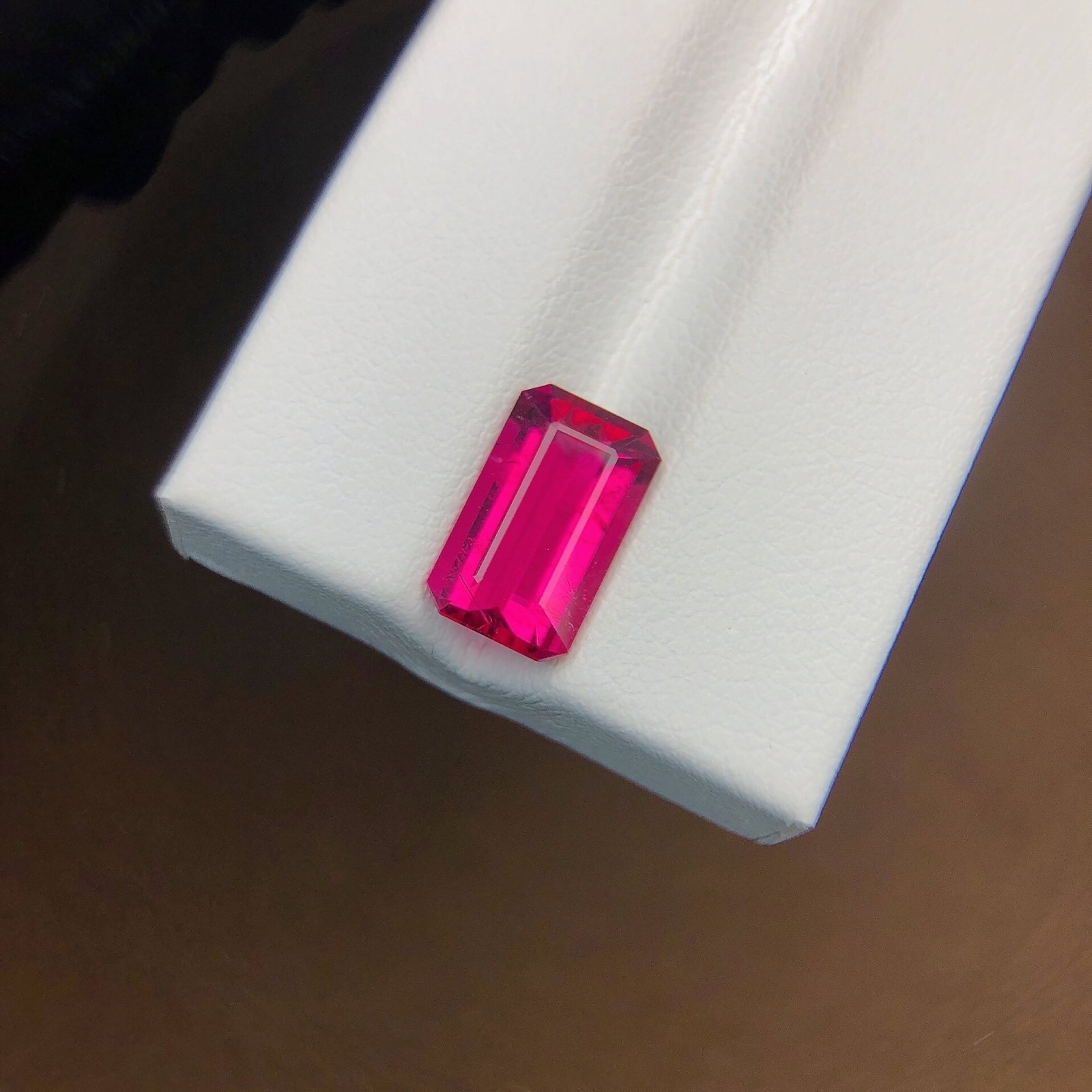 2.54Ctw Natural Tourmaline Loose: 2.54Ctw Natural Tourmaline Loose,Size:0.4inx0.3inx0.2in 2.54Ctw天然碧玺裸石