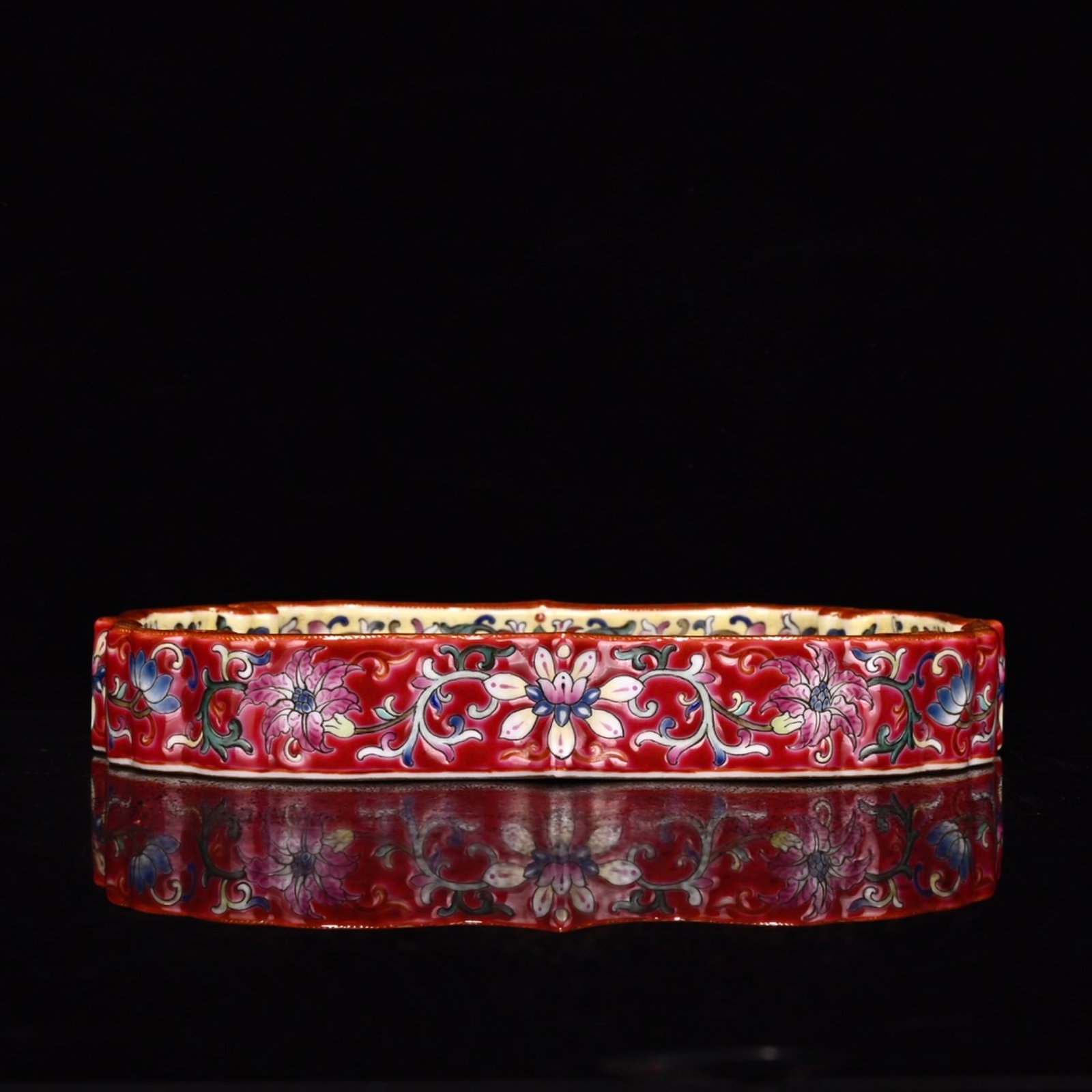 An Exquisite Enamel Flower Pattern Brush Washer: An Exquisite Enamel Flower Pattern Brush Washer,Qing Dynasty,China,Qianlong Six-character Mark,Size:1.4inx5.5inx7.9in 珐琅彩花卉纹笔洗,中国&