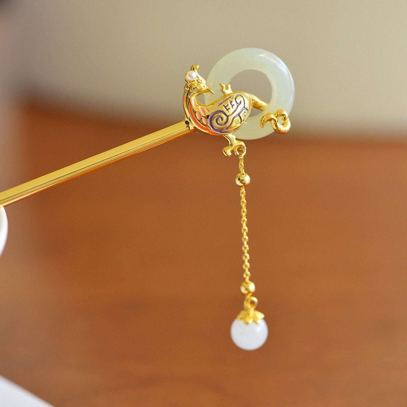 An Exquisite Bronze-Gold Plated Inlaid White Jade Hairpin: An Exquisite Bronze-Gold Plated Inlaid White Jade Hairpin,Size:0.8inx0.8in 铜镀金镶白玉发簪