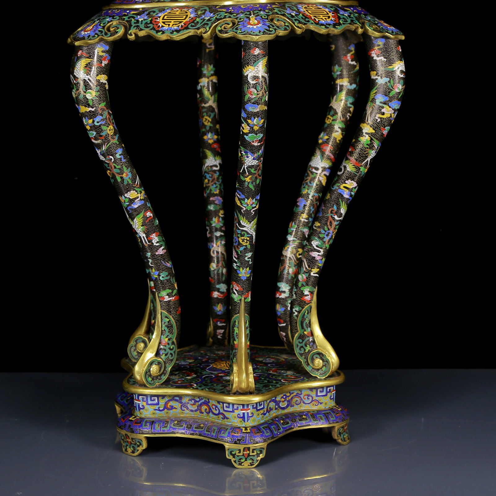 A Pair of Huge Cloisonne Auspicious Cloud and Crane Pattern Stools - 14