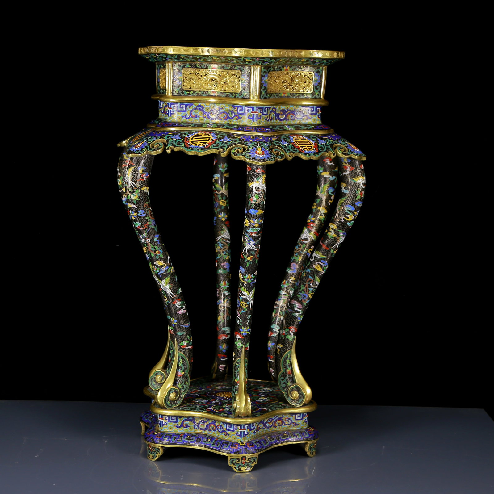 A Pair of Huge Cloisonne Auspicious Cloud and Crane Pattern Stools - 16