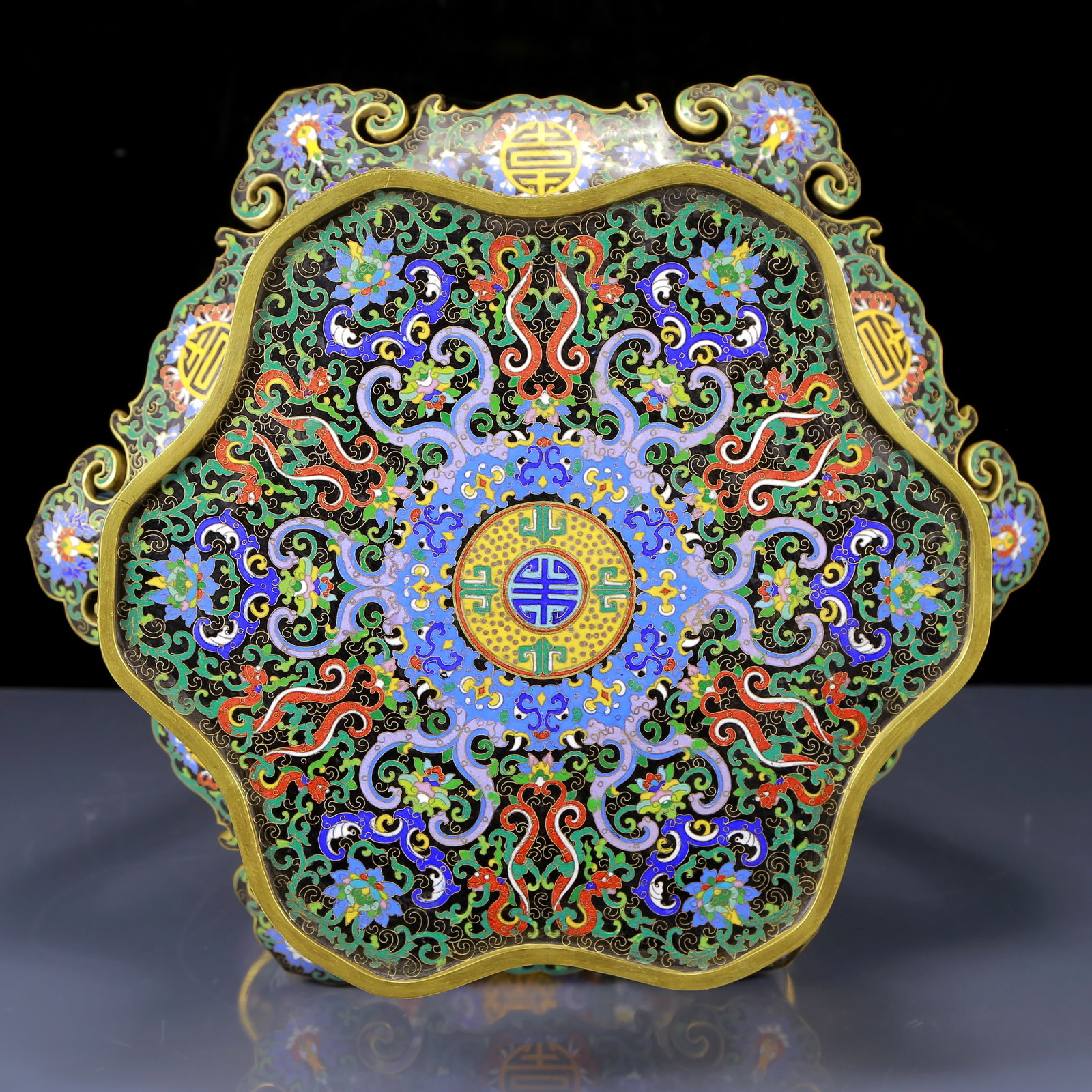 A Pair of Huge Cloisonne Auspicious Cloud and Crane Pattern Stools - 19