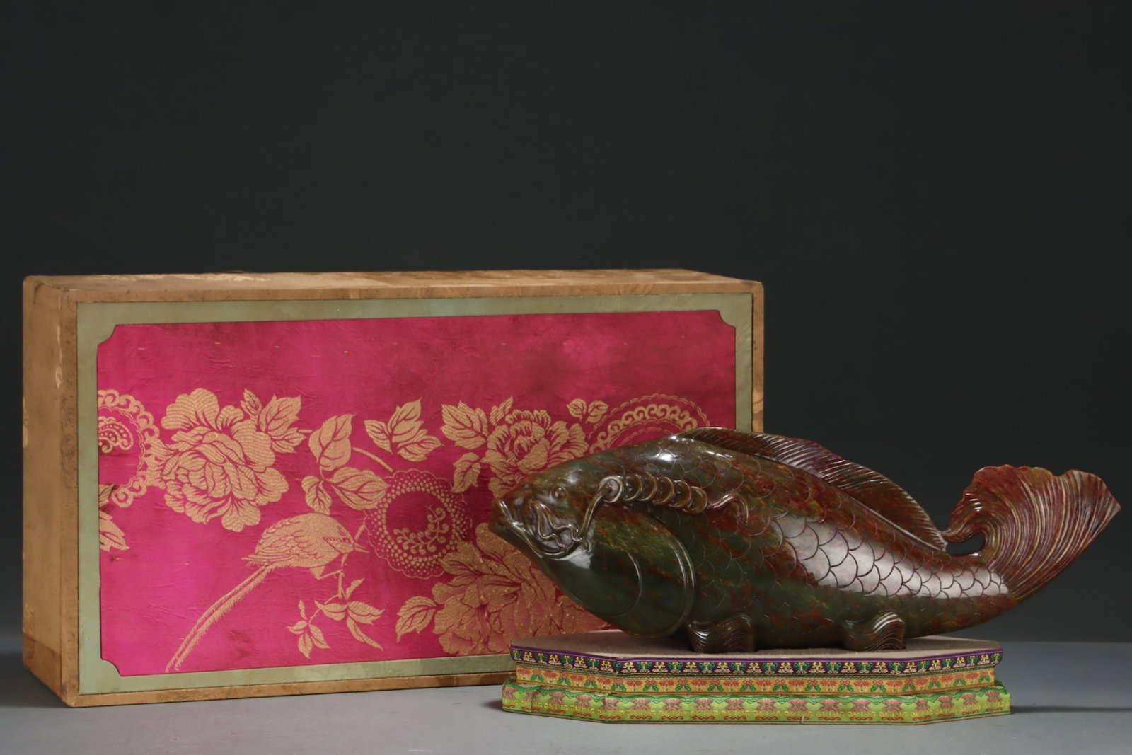 A Huge Jasper Fish Ornament: A Huge Jasper Fish Ornament,Qing Dynasty,China,Size:20.7inx4.9inx7.5in 碧玉鱼摆件,中国清代