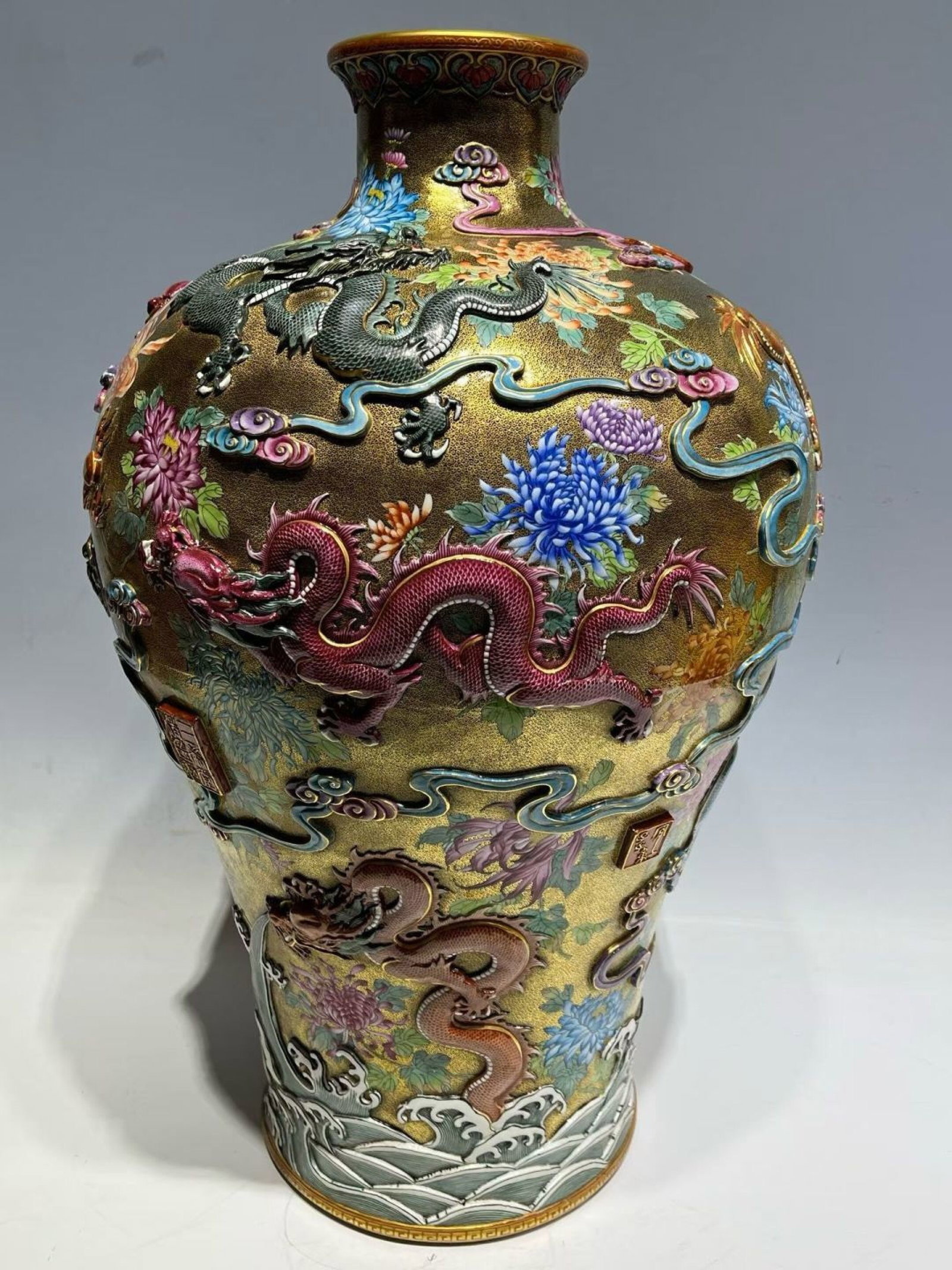 A Huge Enamel Gilt Flower and Dragon Pattern Vase: A Huge Enamel Gilt Flower and Dragon Pattern Vase,Qing Dynasty,China,Qianlong Six-character Mark,Size:22.8inx14.6in 珐琅彩鎏金花卉龙纹瓶,