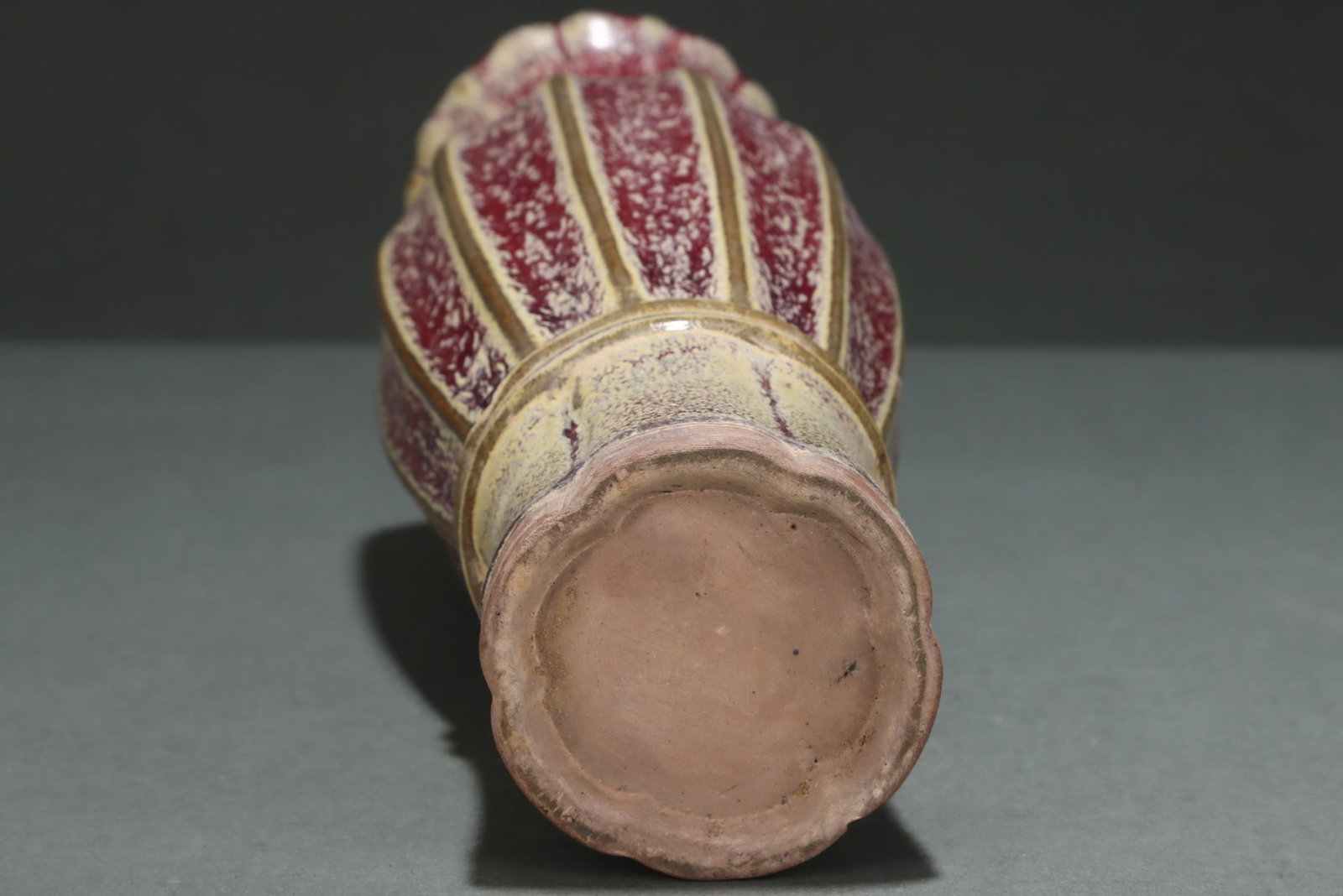 A Rare Red Glazed Vase - 8