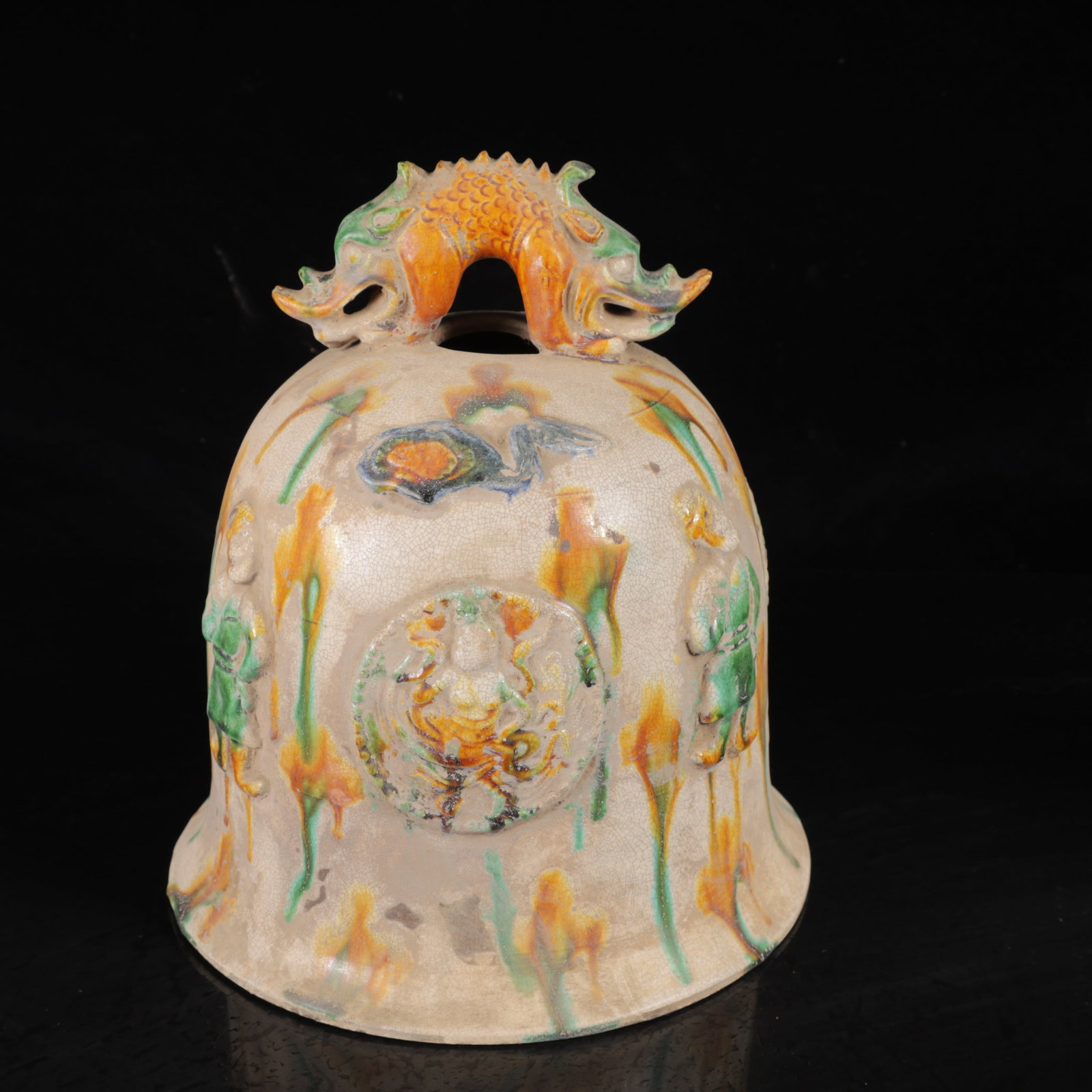 An Exquisite Tang Tri-Color Glazed Pottery Animal Chime: An Exquisite Tang Tri-Color Glazed Pottery Animal Chime,Tang Dynasty,China,Size:9.8inx8.7inx8.7in,Weight:1480g 唐三彩动物编钟,中国唐代