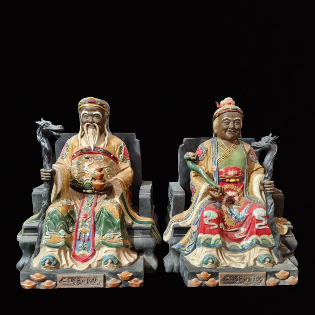 A Set of Huge Shiwan yao Figure Ornaments: A Set of Huge Shiwan yao Figure Ornaments,the Republic of China,With Mark,Size:12.6inx10.2inx15.7in