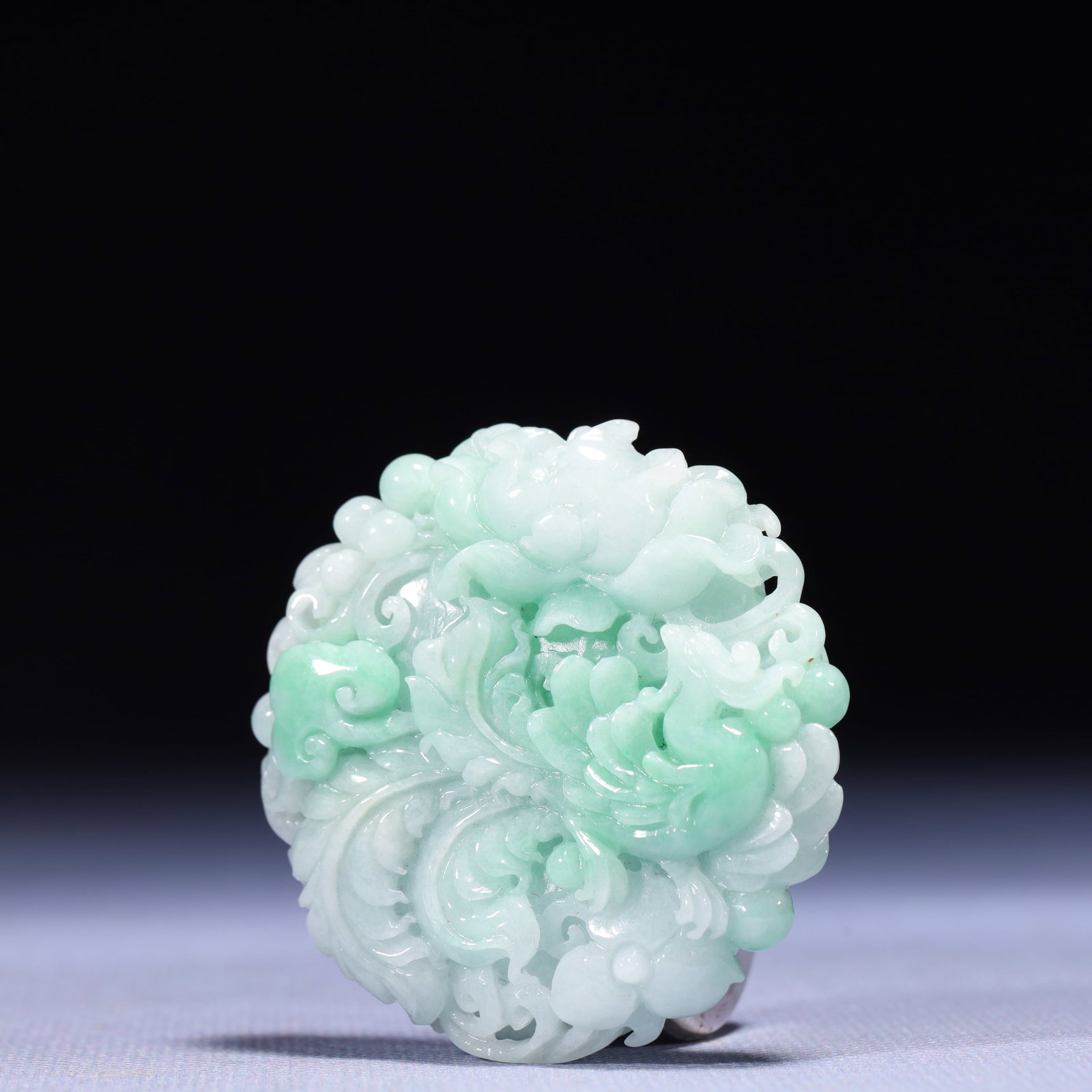 An Exquisite Jadeite Phoenix Pattern Pendant - 2