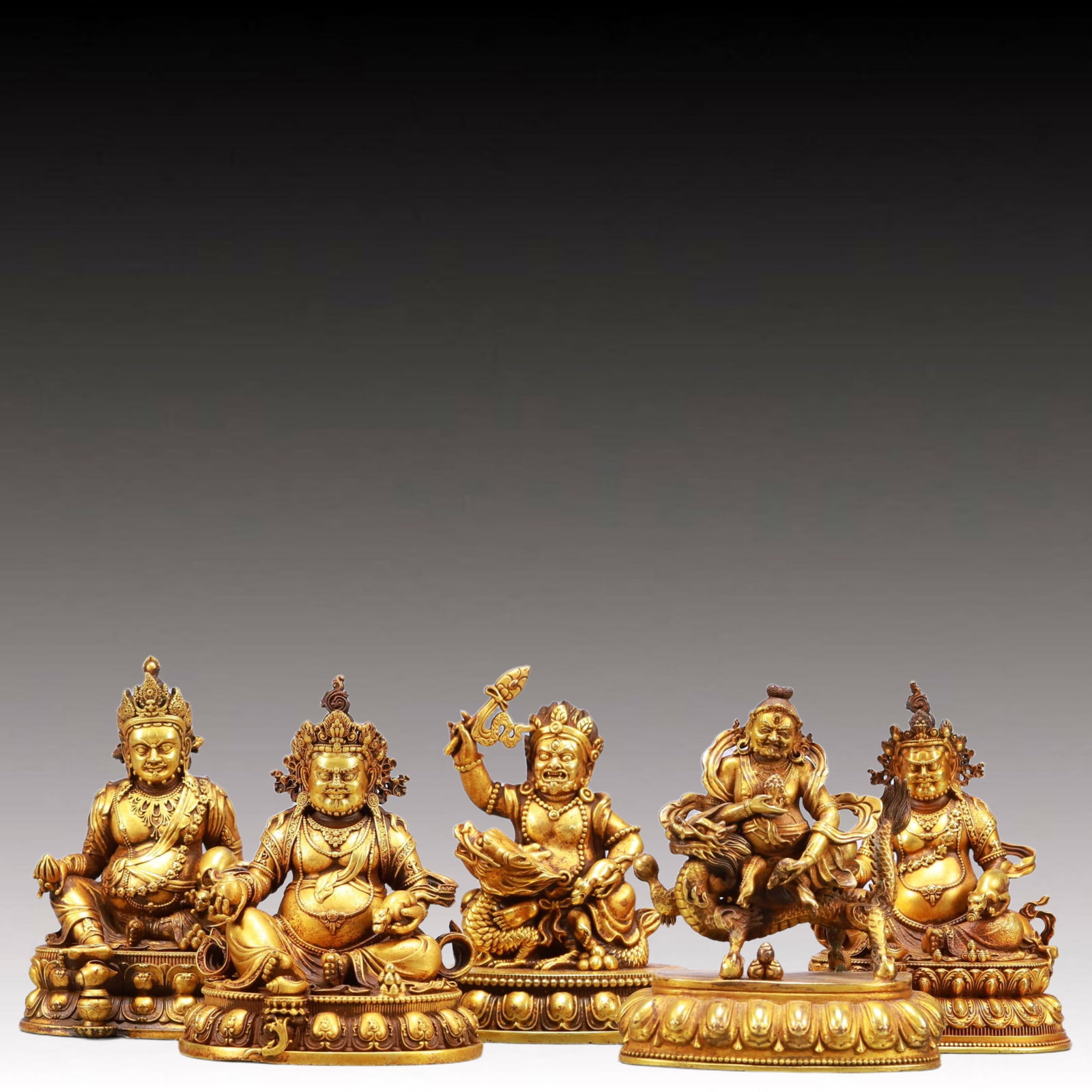 A Set of Solemn Gilt Bronze Statue of Mammon: A Set of Solemn Gilt Bronze Statue of Mammon,Ming Dynasty, China,Yongle Six-character Mark,Size:3.1inx2.4inx3.9in,Weight:3735g