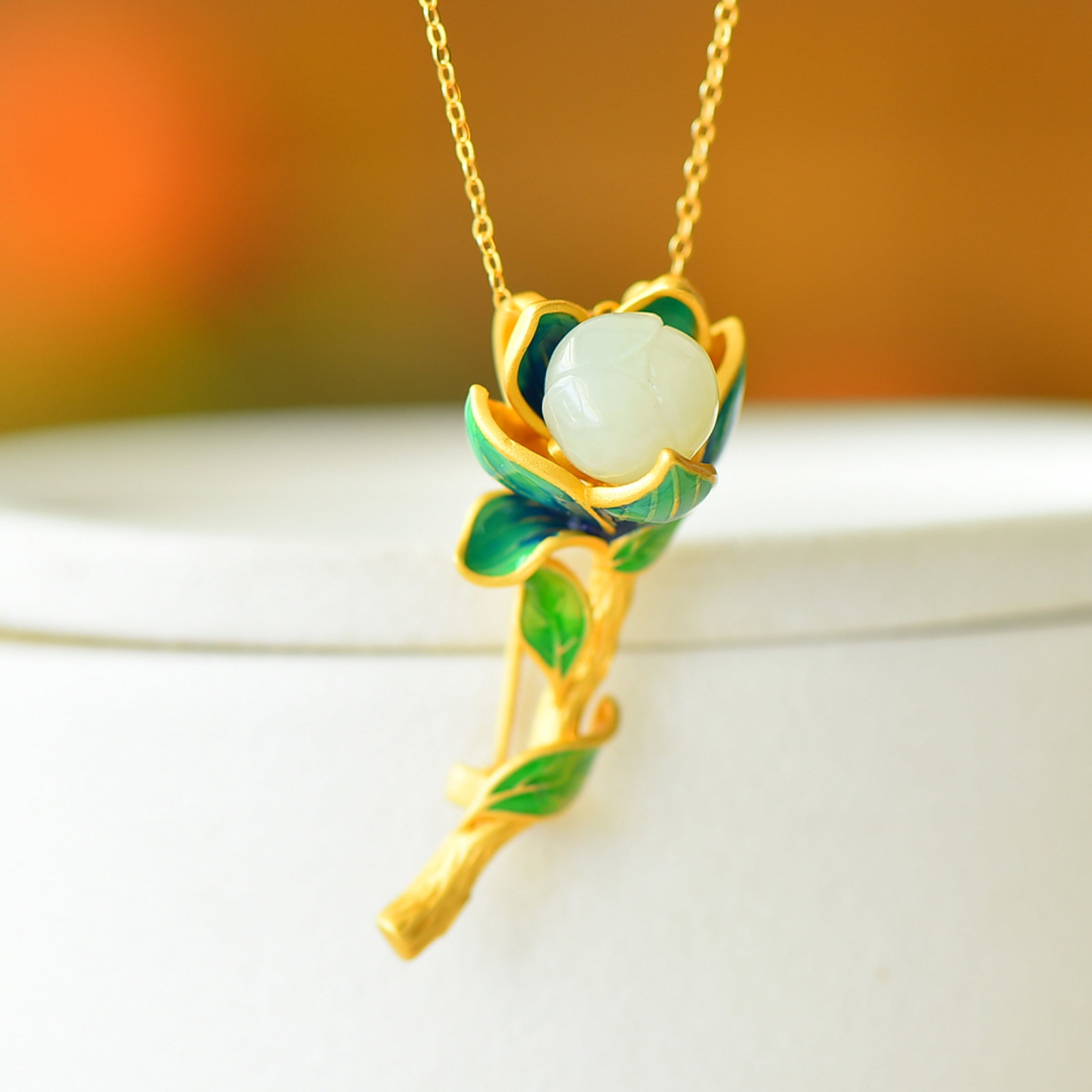 An Exquisite Sterling Silver-Gold Plated Inlaid White Jade Enamel Pendant: An Exquisite Sterling Silver-Gold Plated Inlaid White Jade Enamel Pendant,Size:0.4inx0.4in 纯银镀金镶白玉珐琅吊坠