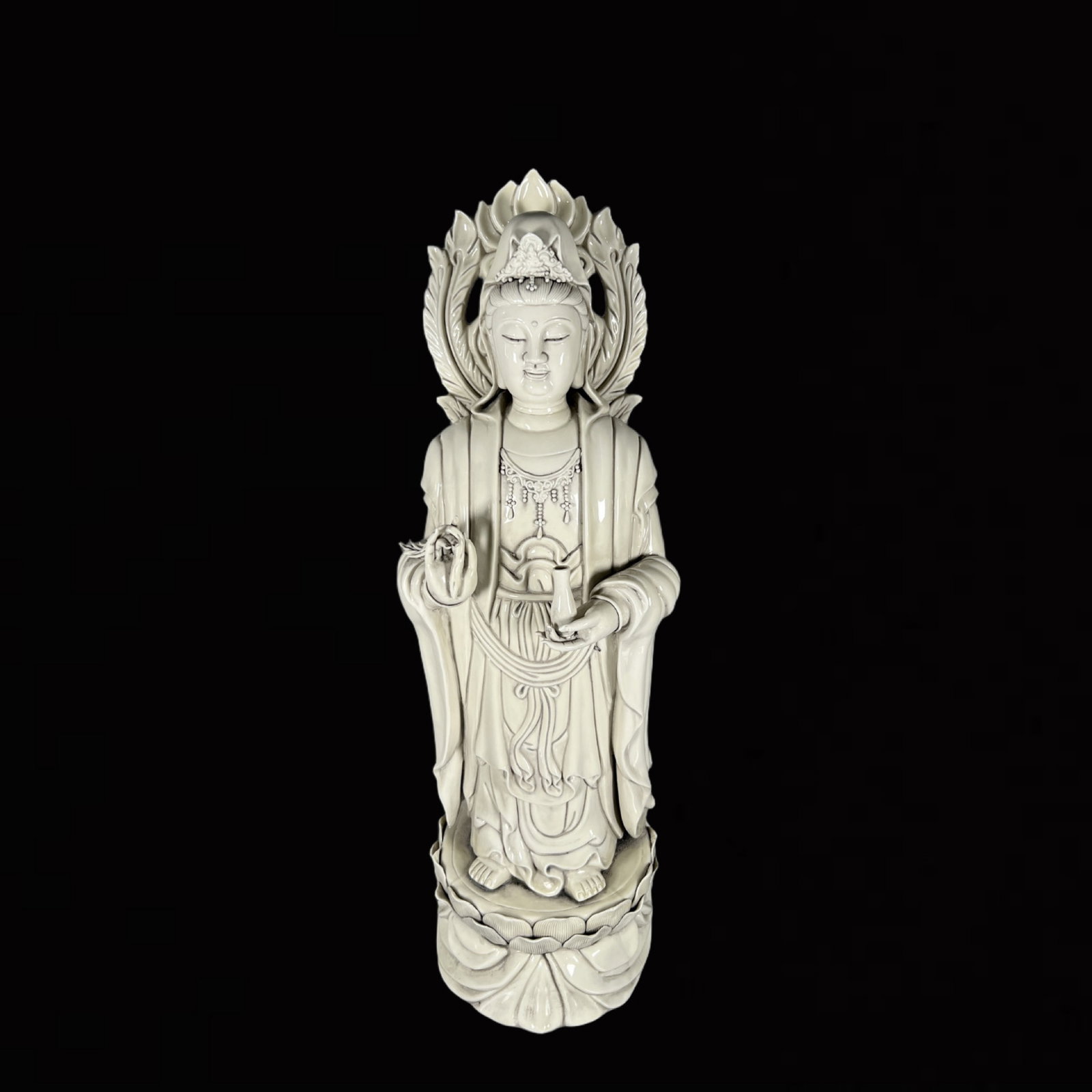 A Solemn Blance-De-Chine Statue of Avalokitesvara: A Solemn Blance-De-Chine Statue of Avalokitesvara,Ming Dynasty,China,He Chaozong Mark,Size:29.1in 德化瓷观音像,中国明代,何朝