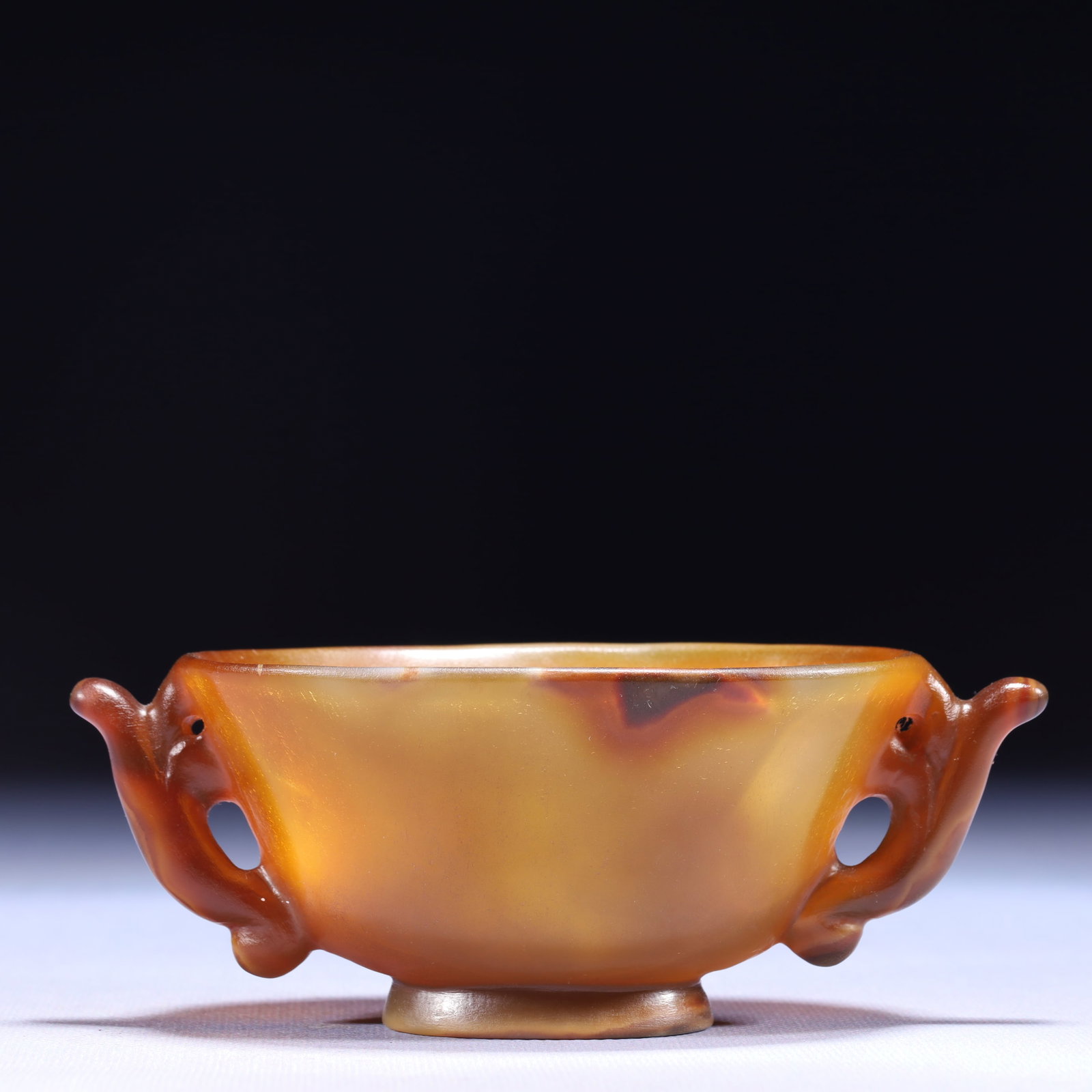 An Exquisite Agate Double-Ears Cup (1 of 11)