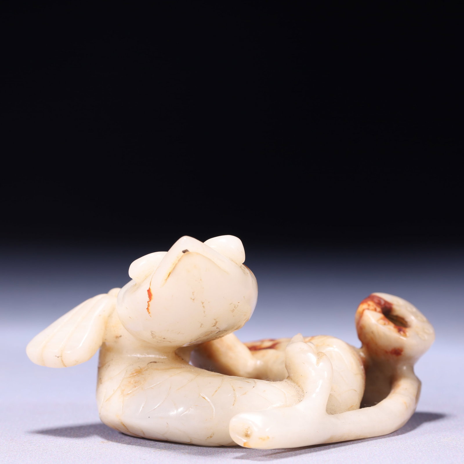 An Exquisite White Jade Snake Ornament: An Exquisite White Jade Snake Ornament,Qing Dynasty,China,Size:3.1inx2.8inx2in,Weight:200g 白玉蛇摆件,中国清代