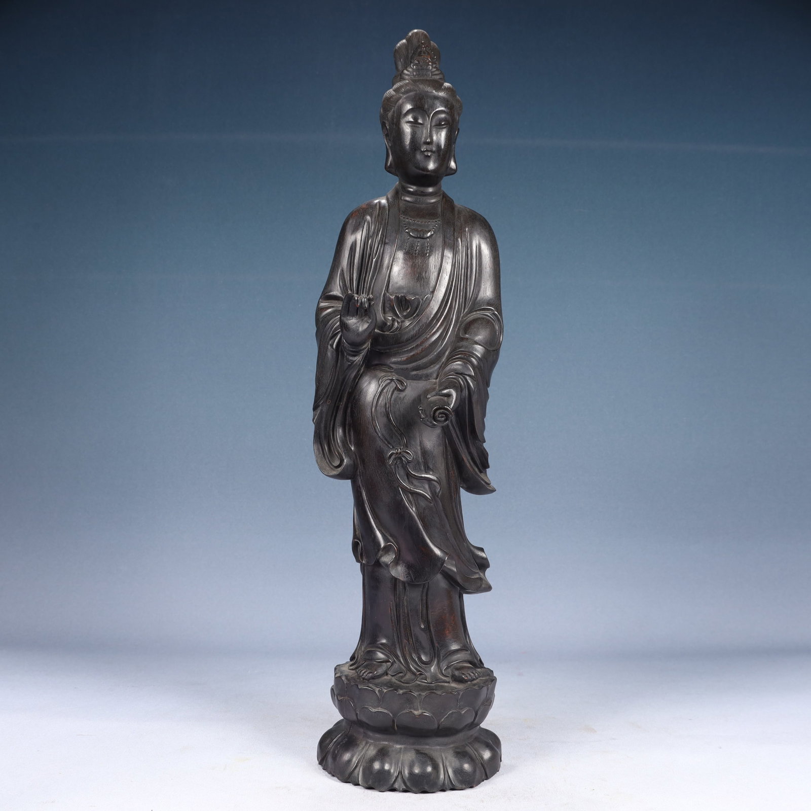 An Exquisite Zitanwood Statue of Avalokitesvara (1 of 12)