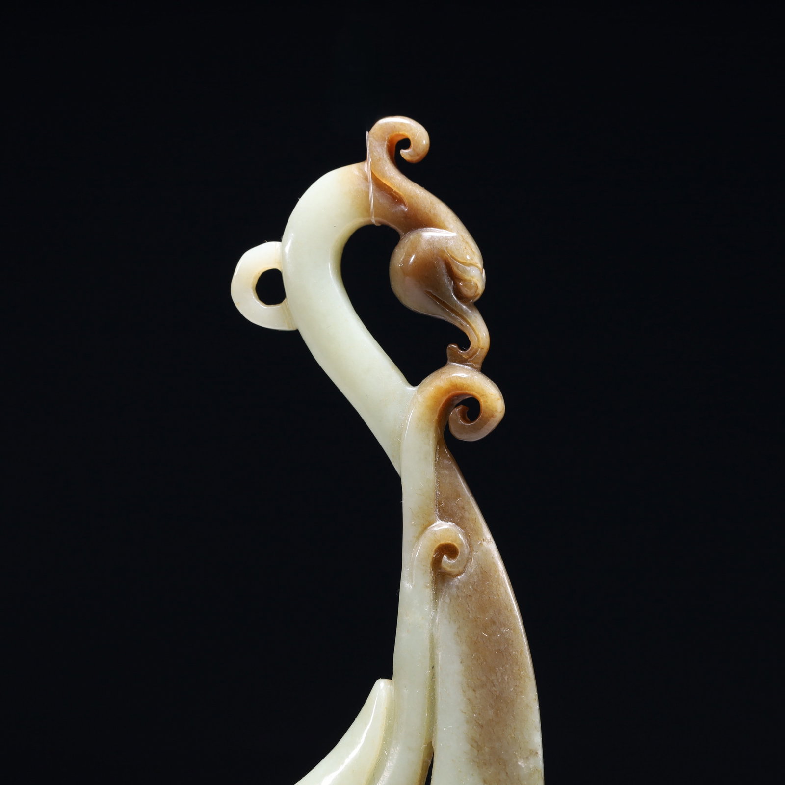 An Exquisite White Jade Beast Pattern Pendant - 2
