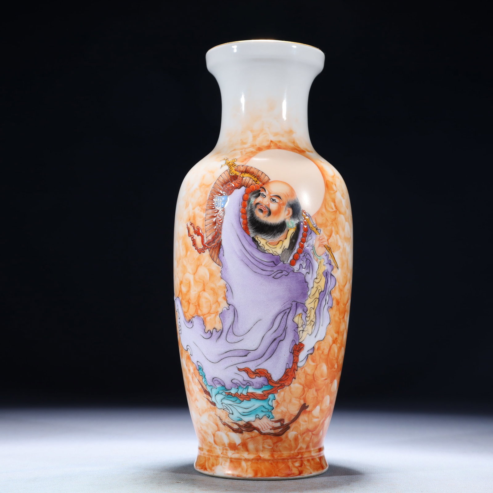 An Exquisite Famille-Rose Iron-Red Character and Story Pattern Vase,with poem: An Exquisite Famille-Rose Iron-Red Character and Story Pattern Vase,with poem,Qing Dynasty,China,Qianlong Four-character Mark,Size:3.5inx9.4in,Weight:850g 粉彩矾红人Ĥ