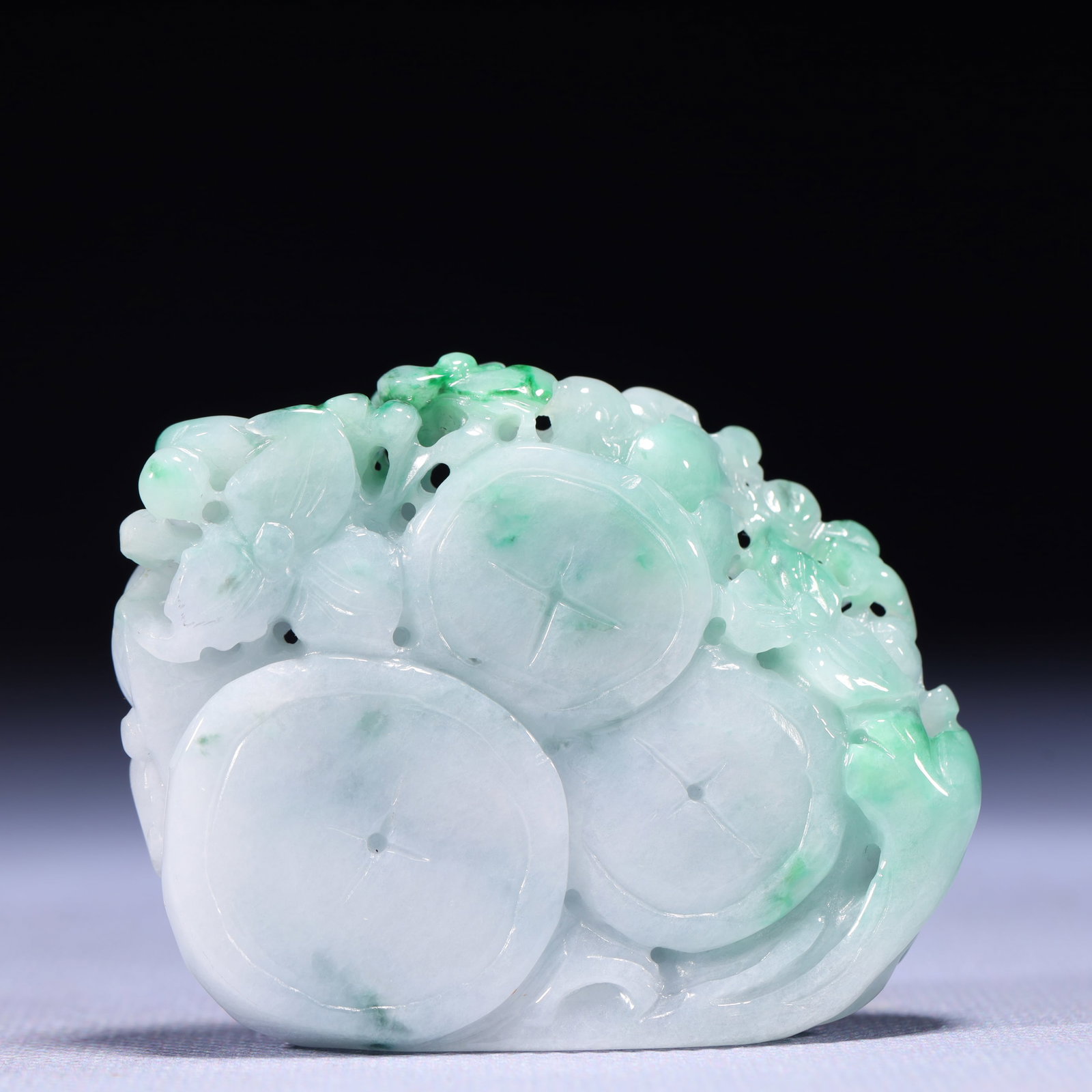 An Exquisite Jadeite Landscape Pattern Pendant - 4