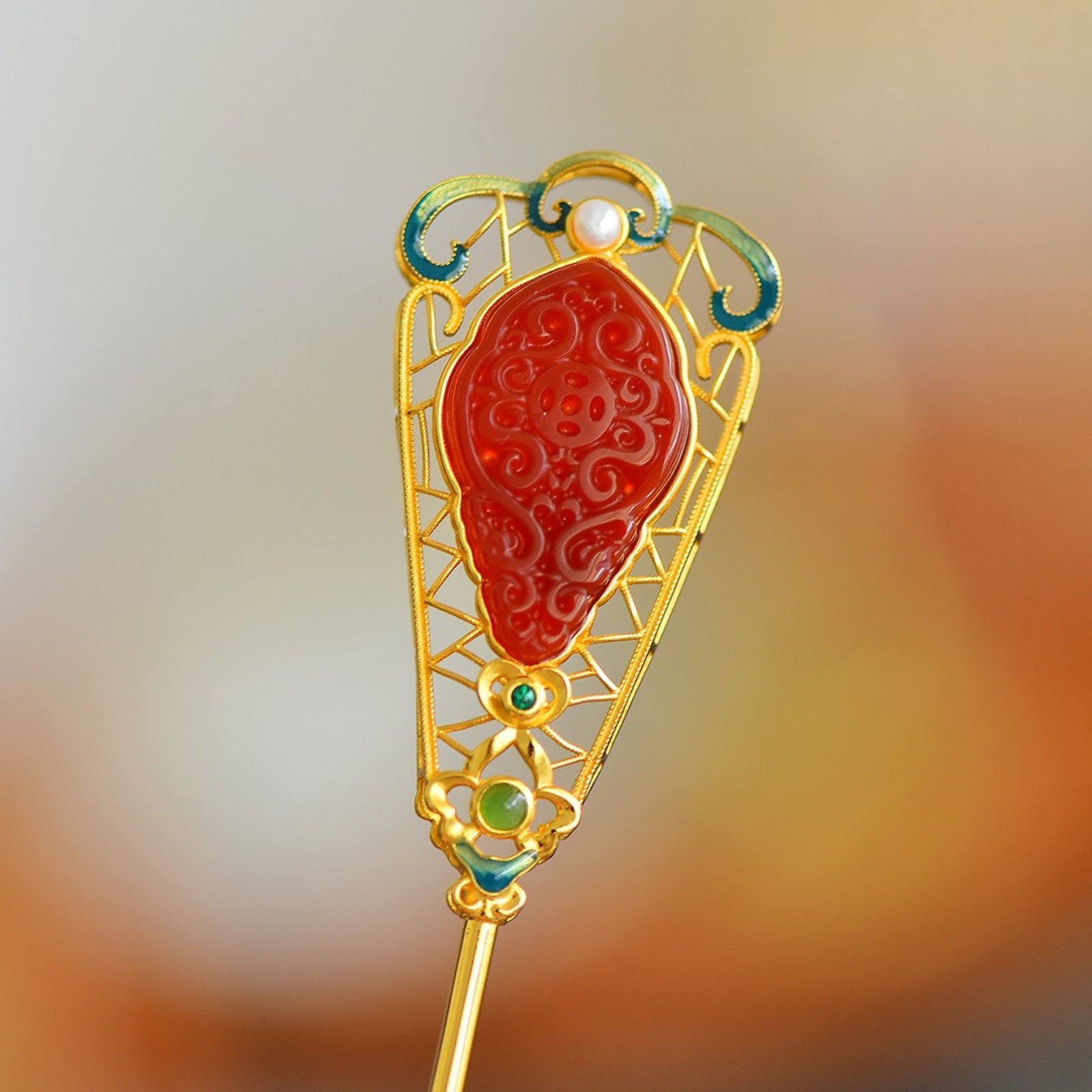 An Exquisite Sterling Silver-Gold Plated Inlaid Agate Enamel Hairpin: An Exquisite Sterling Silver-Gold Plated Inlaid Agate Enamel Hairpin,Size:0.7inx1.2in 纯银镀金镶玛瑙珐琅发簪