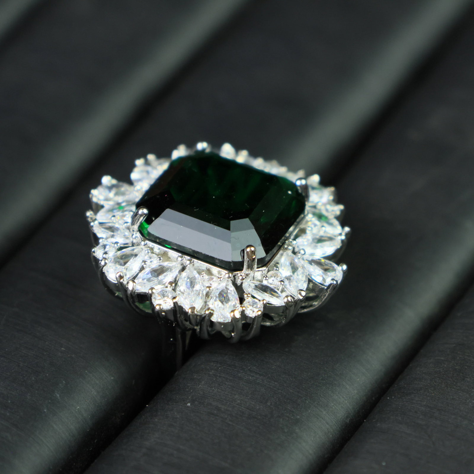 An Exquisite Ring - 6