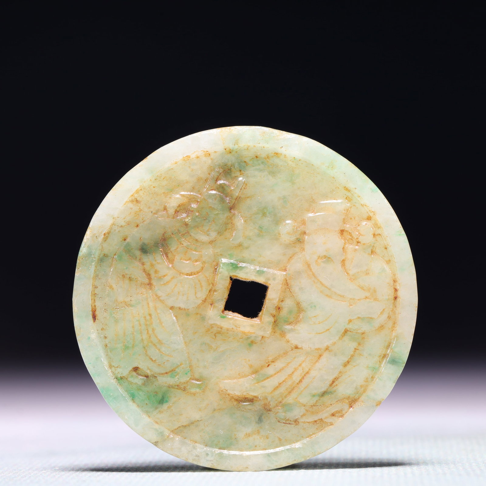 An Exquisite Jadeite Figure Pattern Pendant: An Exquisite Jadeite Figure Pattern Pendant,Qing Dynasty,China,Size:2inx0.4in,Weight:32.1g 翡翠人物纹挂件,中国清代