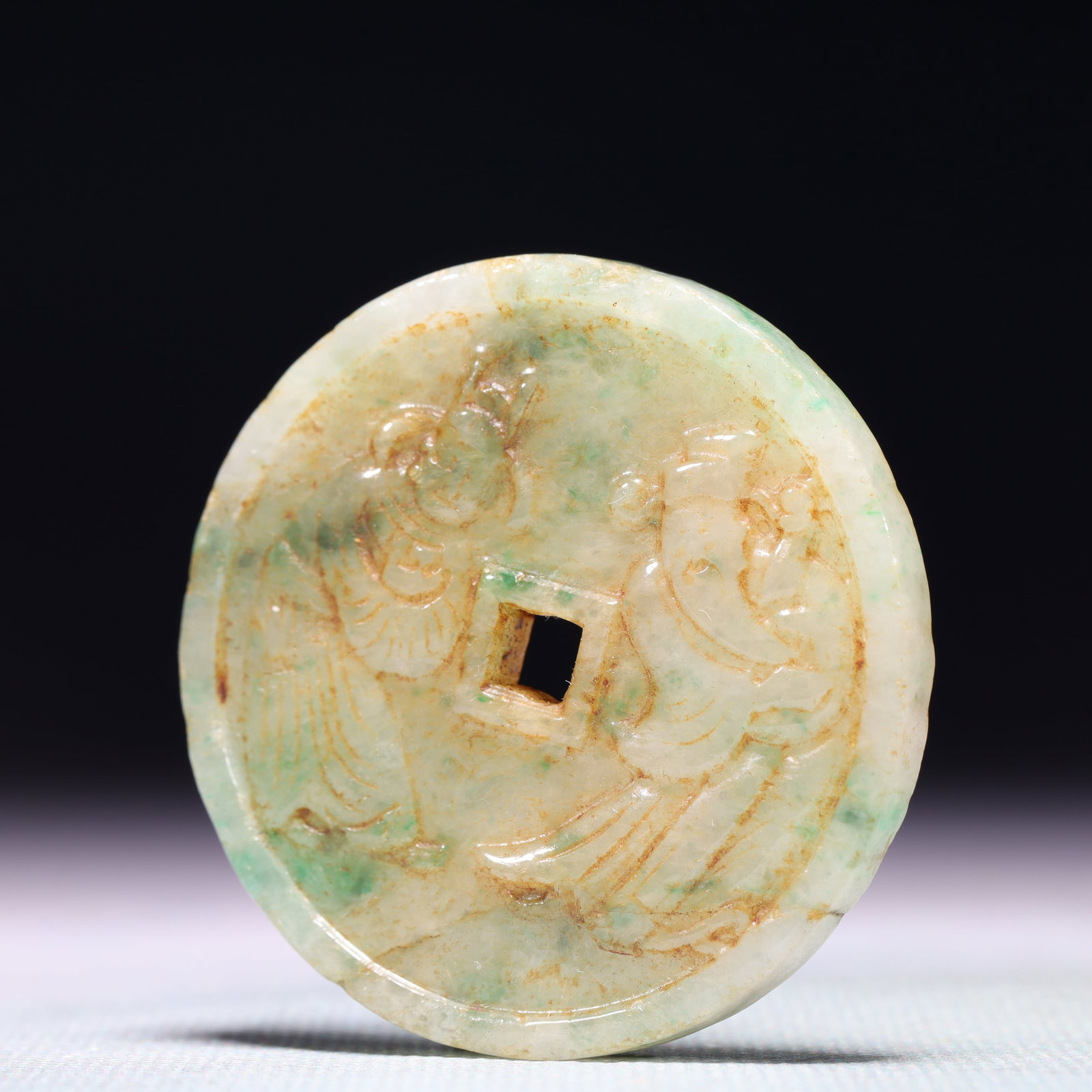 An Exquisite Jadeite Figure Pattern Pendant - 2
