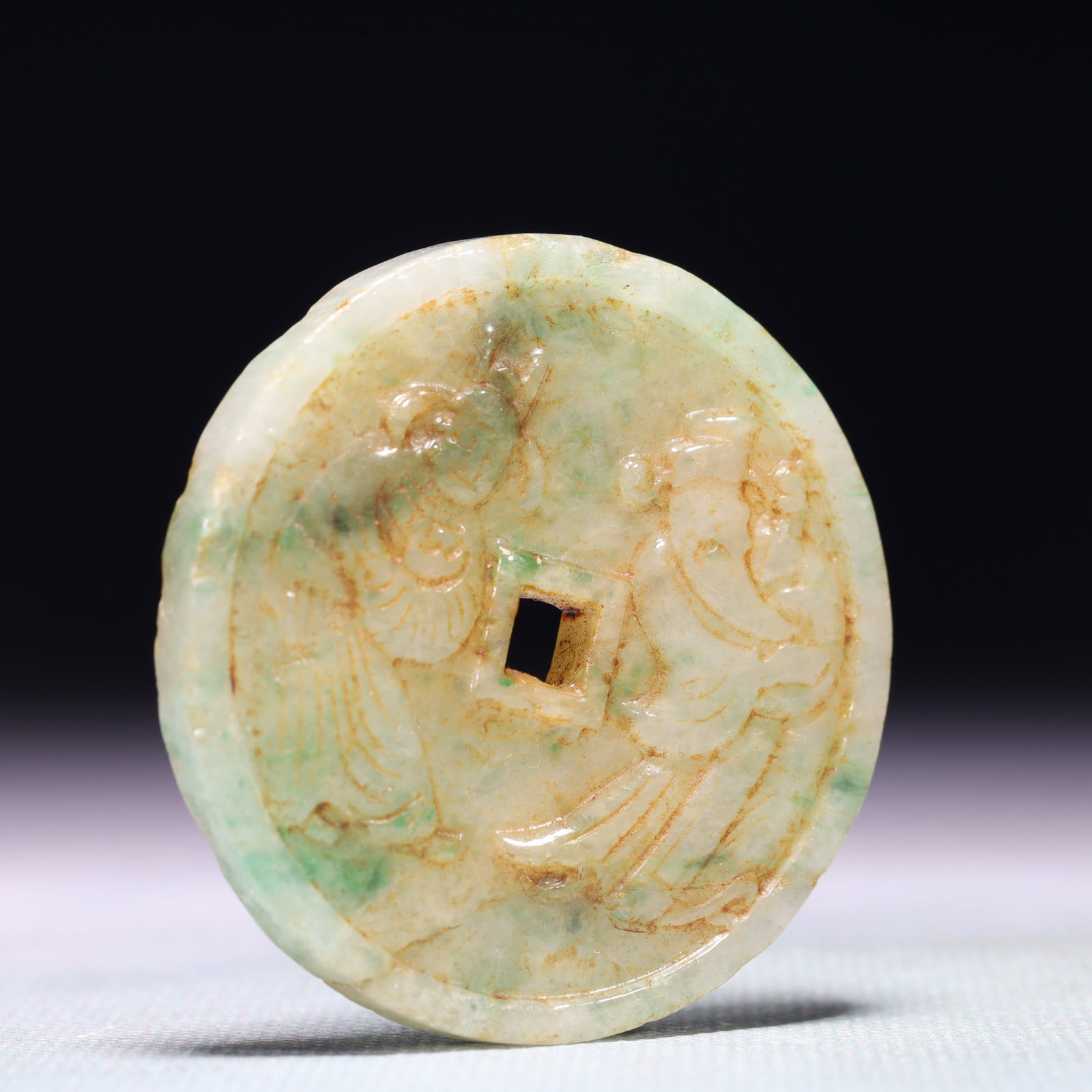 An Exquisite Jadeite Figure Pattern Pendant - 3