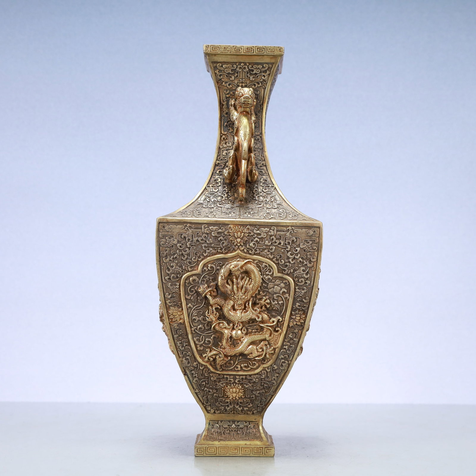A Exquisite Gilt Silver Lotus Pattern Dragon Pattern Double-Ears Vase - 10